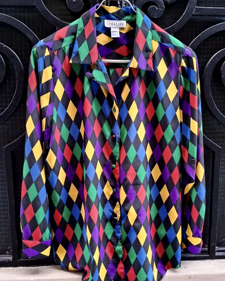 Camisa vintage de seda con estampa de rombos en Vintro Vintage